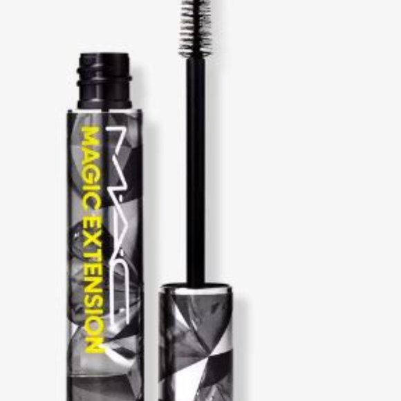 Mac Extension 5MM Fibre Mascara - Picture 1 of 4